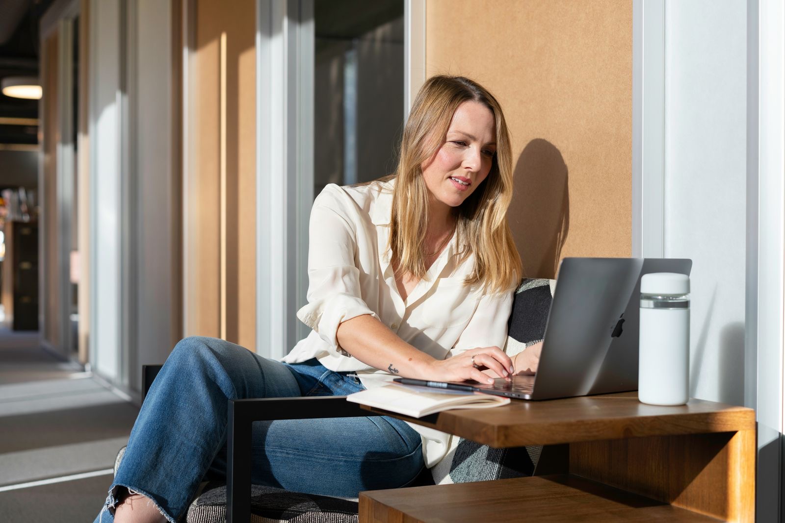 A patient and clinician talking during an online psychiatry visit