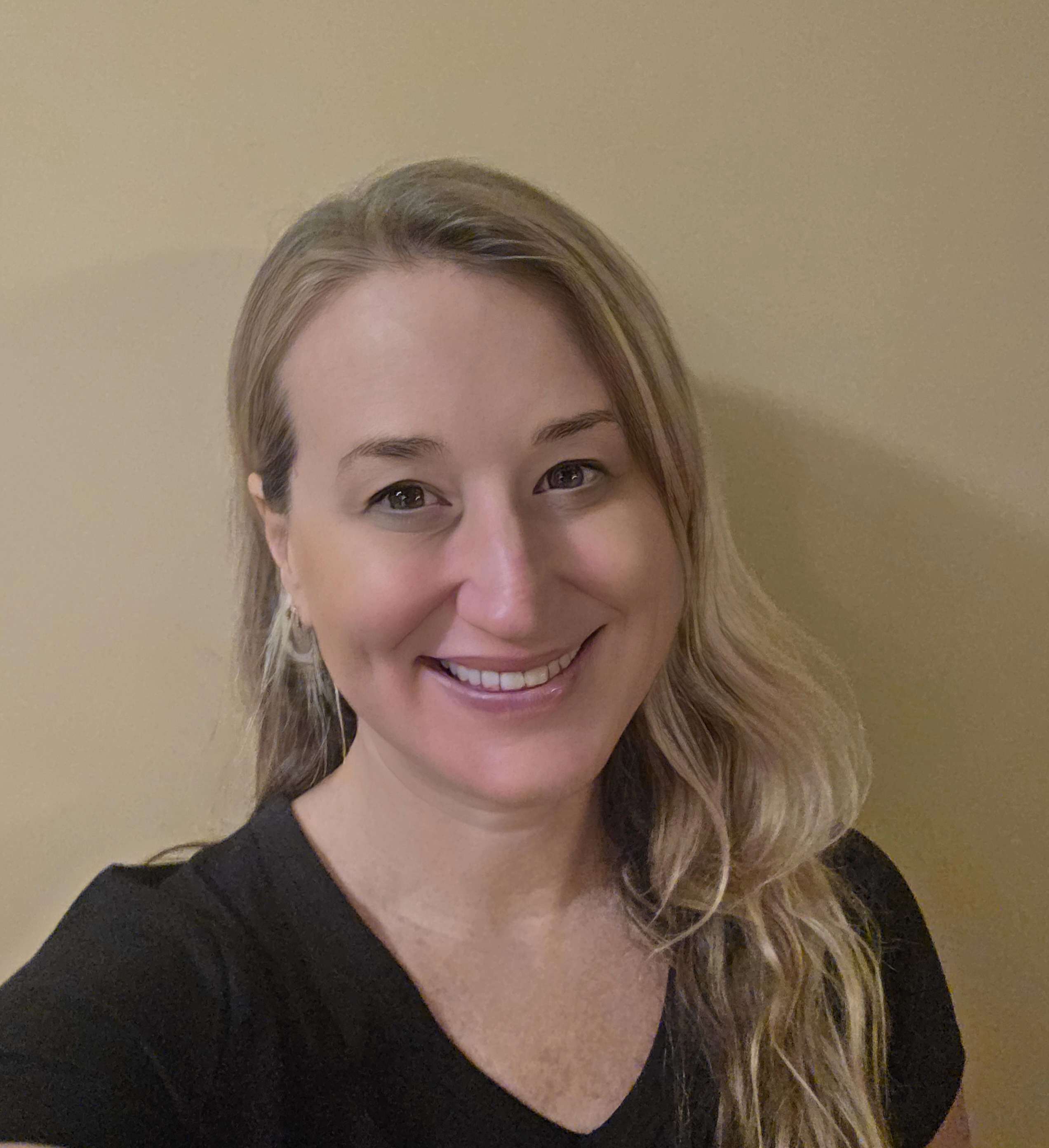 Stacey Downing, LMFT, MA